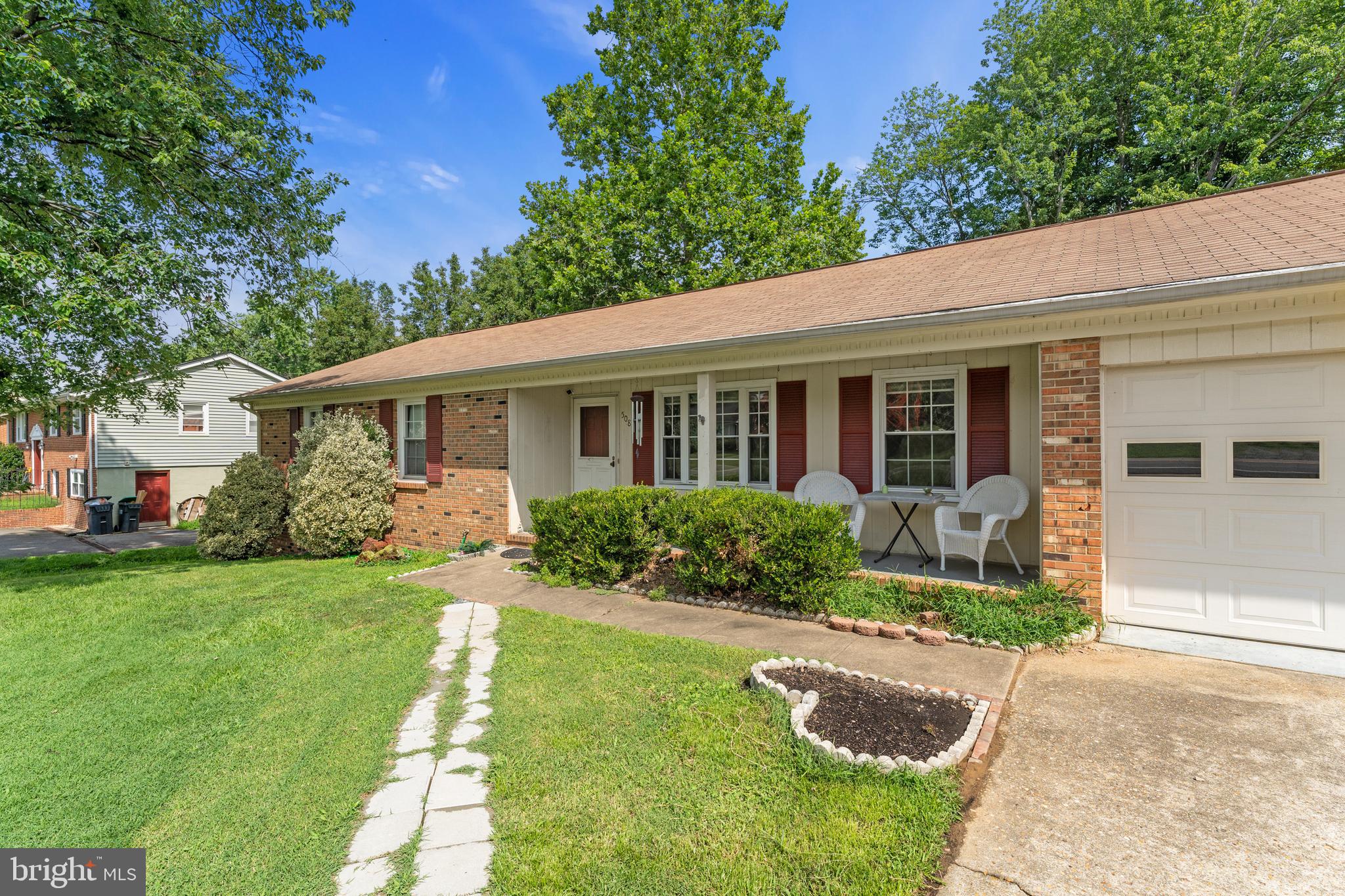 508 FERRY ROAD