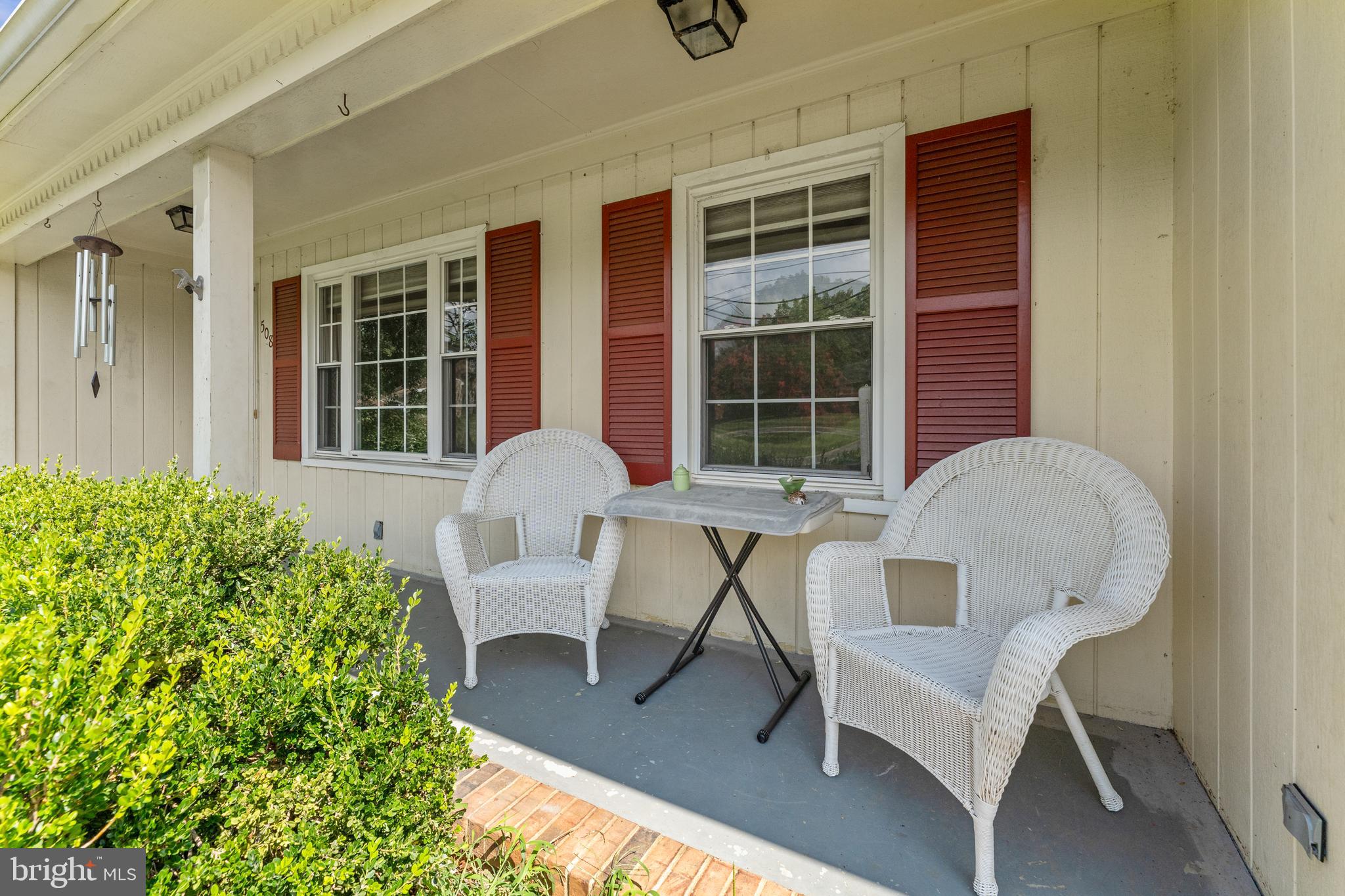 508 FERRY ROAD