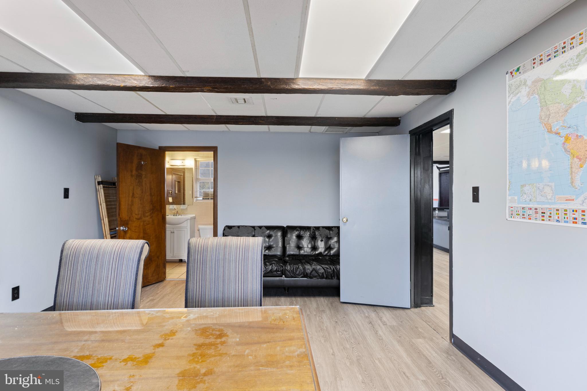 SAINT ALBANS - Commercial Lease