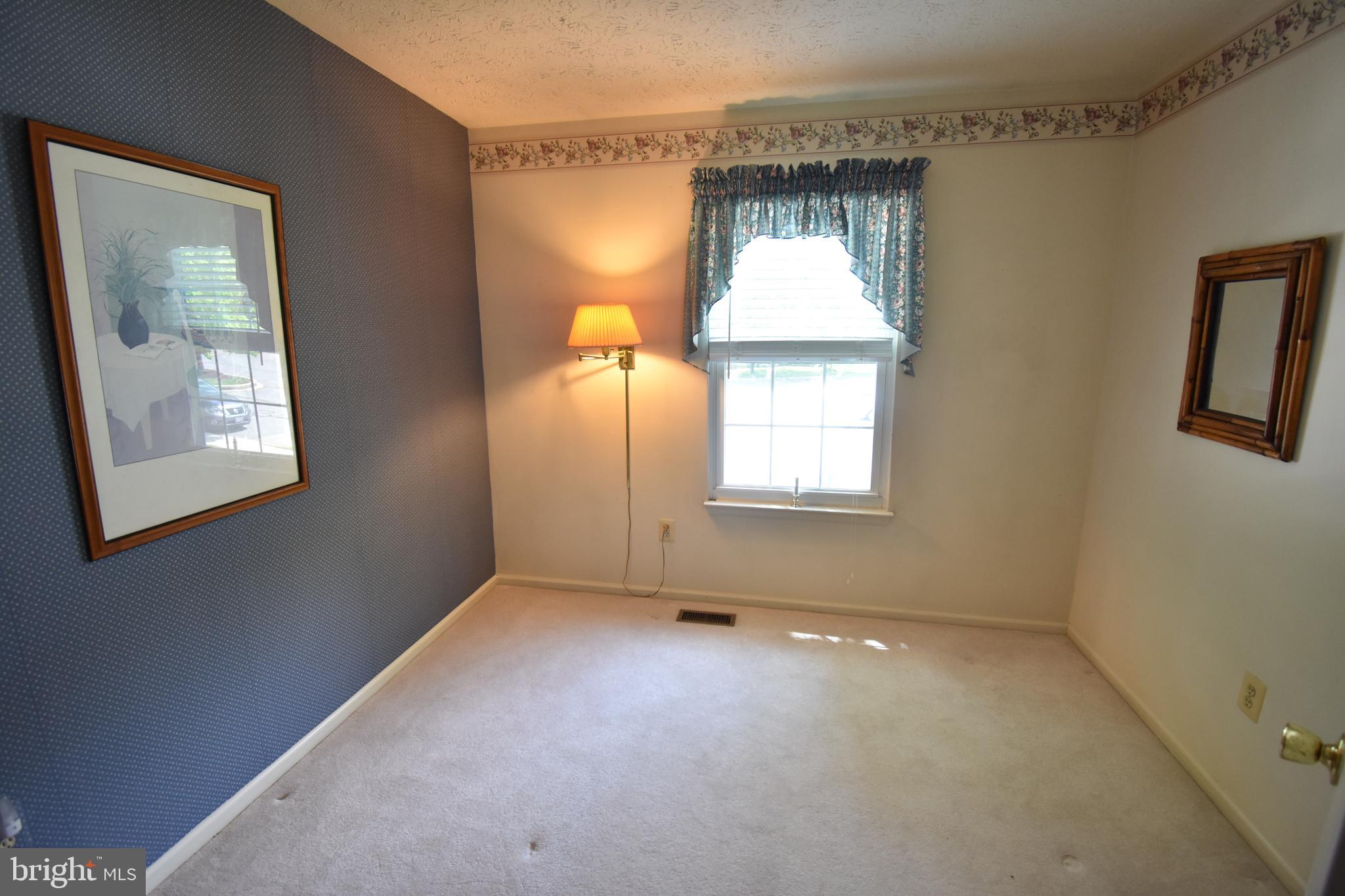 WHITE OAK - Residential