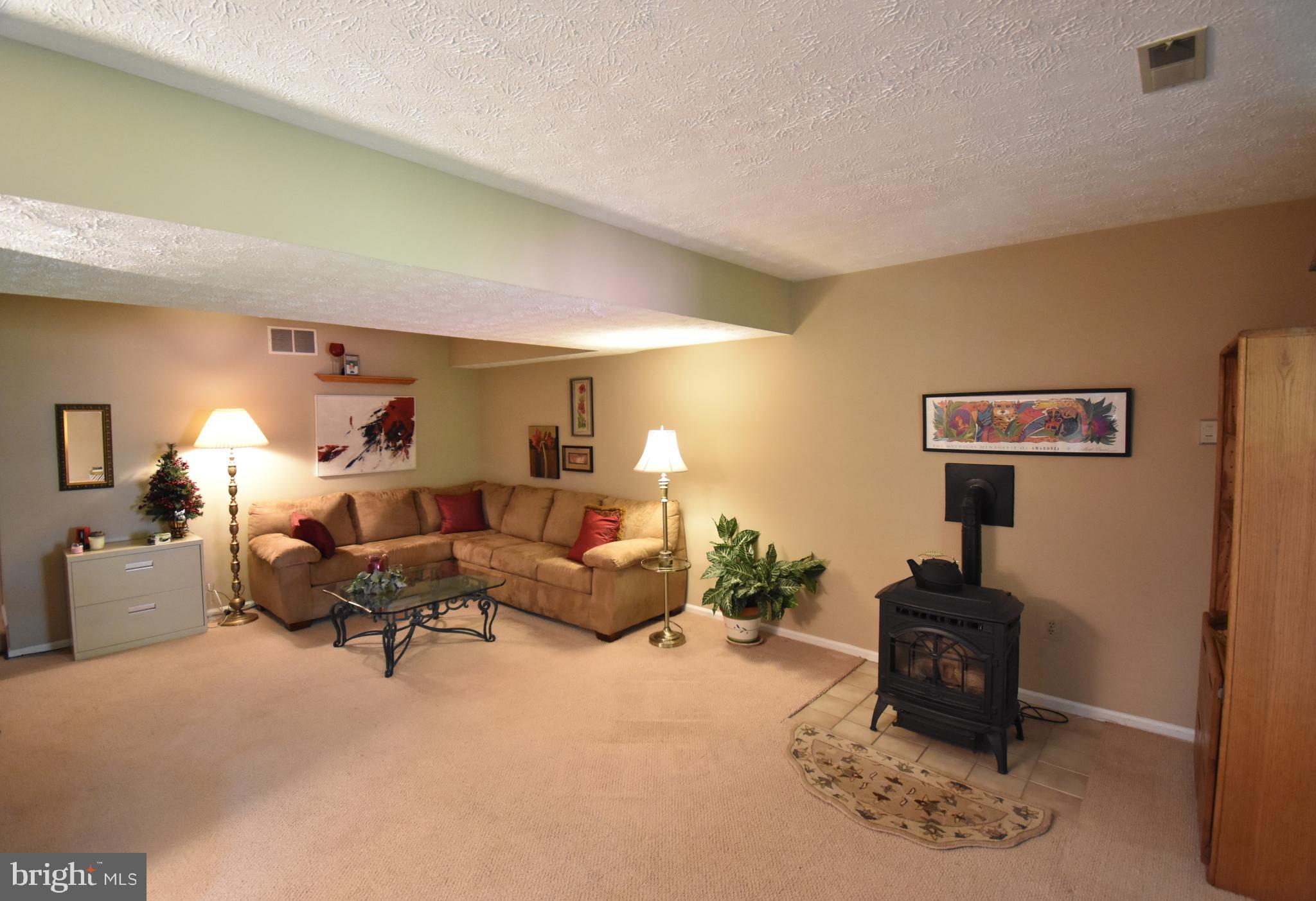 WHITE OAK - Residential