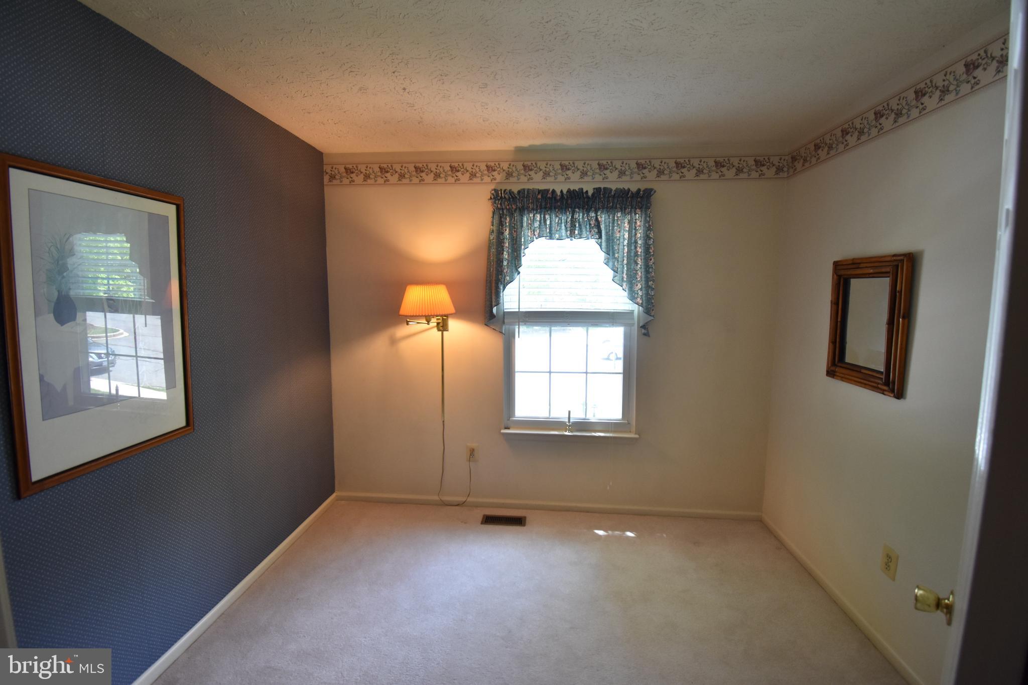 WHITE OAK - Residential