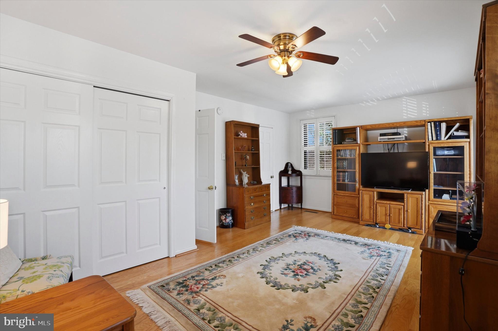 MILL RIDGE - Residential