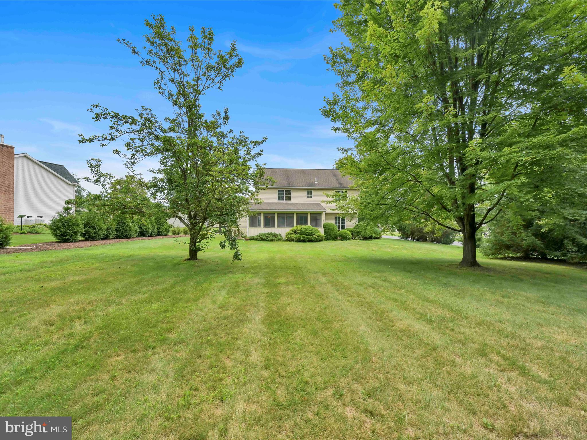 PINEBROOK - Residential