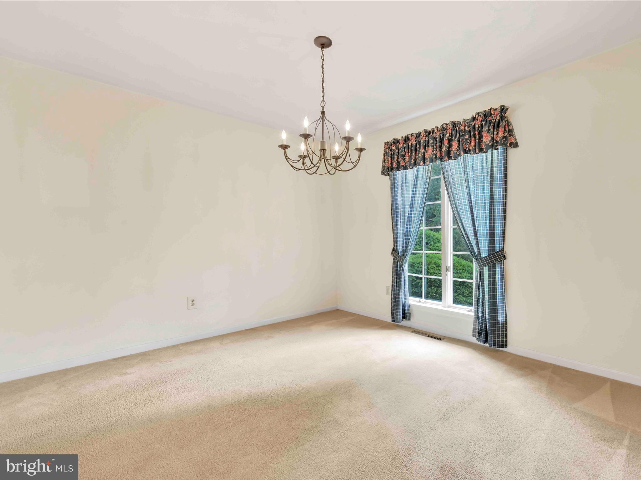 PINEBROOK - Residential