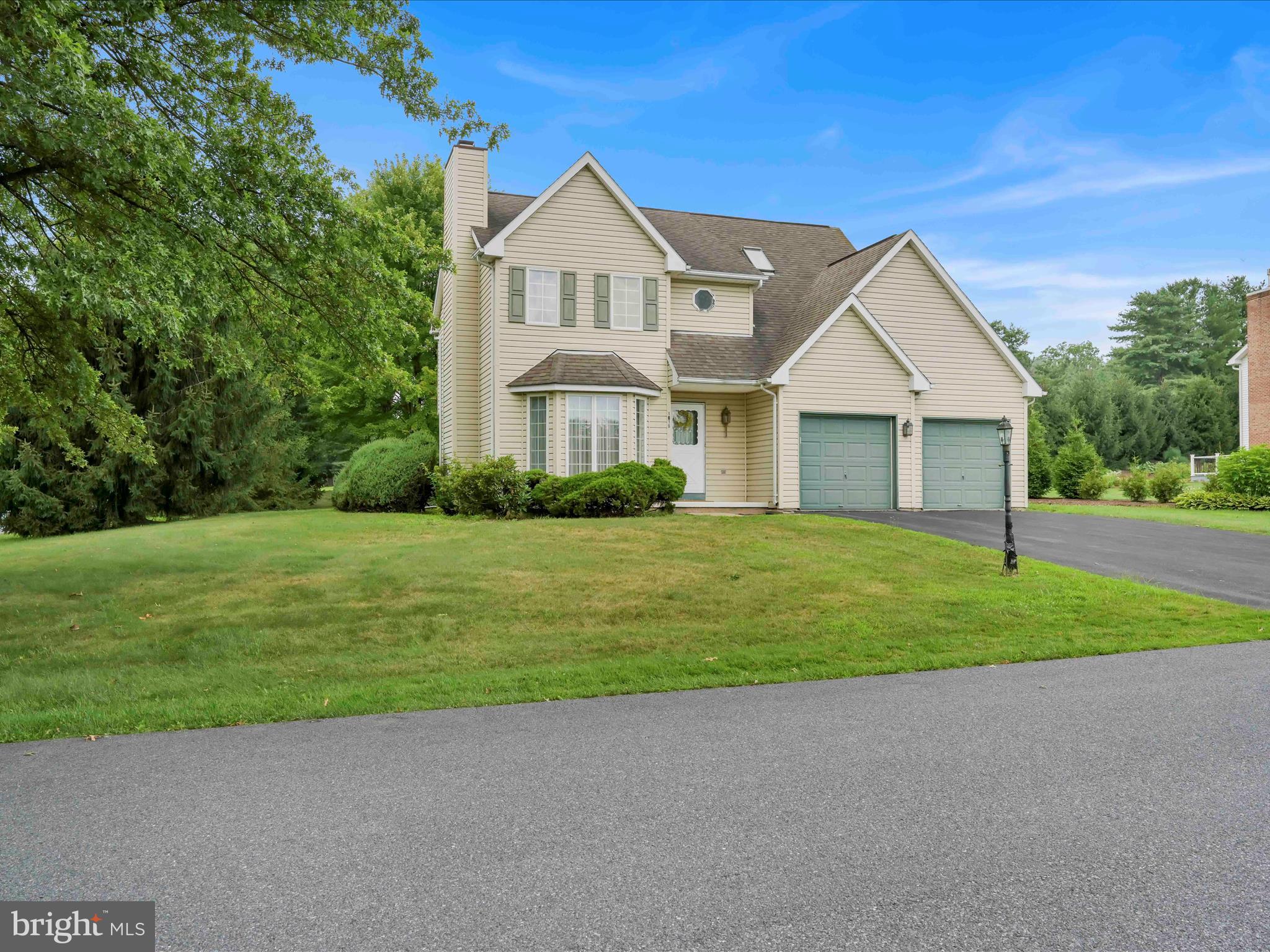 PINEBROOK - Residential