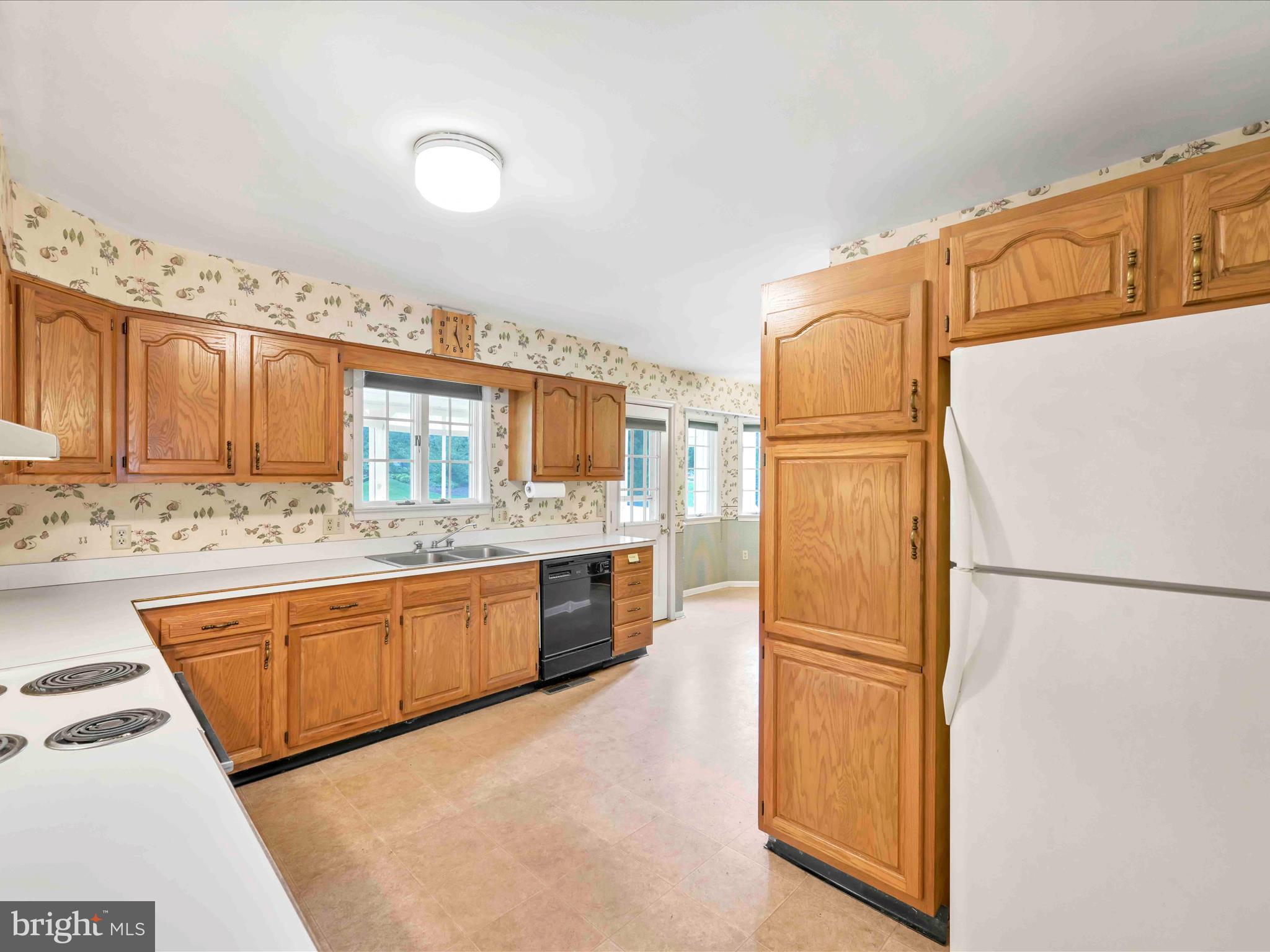 PINEBROOK - Residential