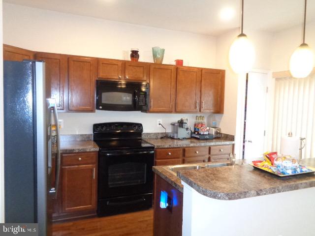 RIVERWATCH IND HEAD - Residential