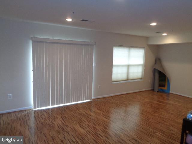 RIVERWATCH IND HEAD - Residential