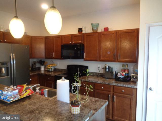 RIVERWATCH IND HEAD - Residential