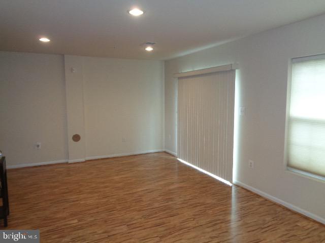 RIVERWATCH IND HEAD - Residential