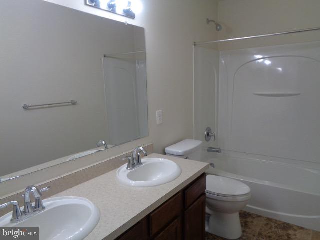 RIVERWATCH IND HEAD - Residential