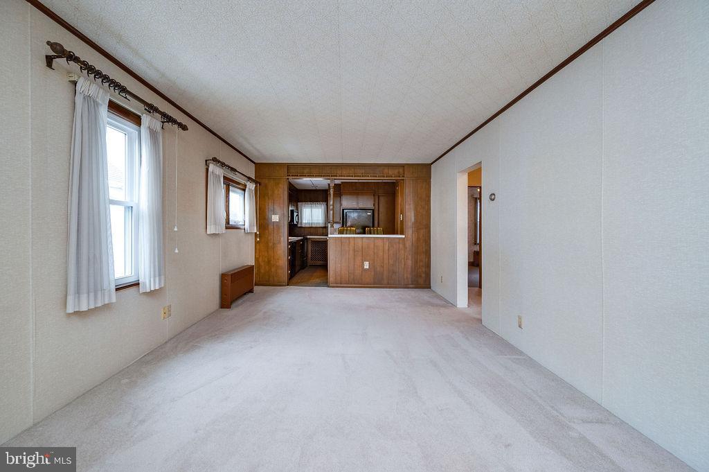 305 E WASHINGTON STREET