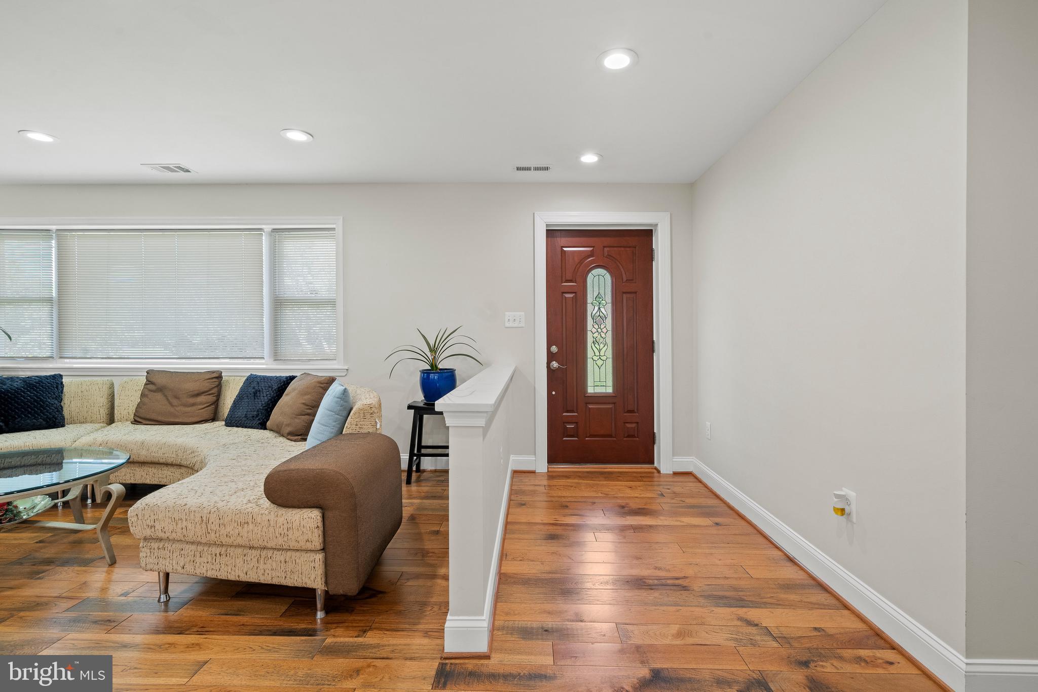 9151 HERMOSA DRIVE
