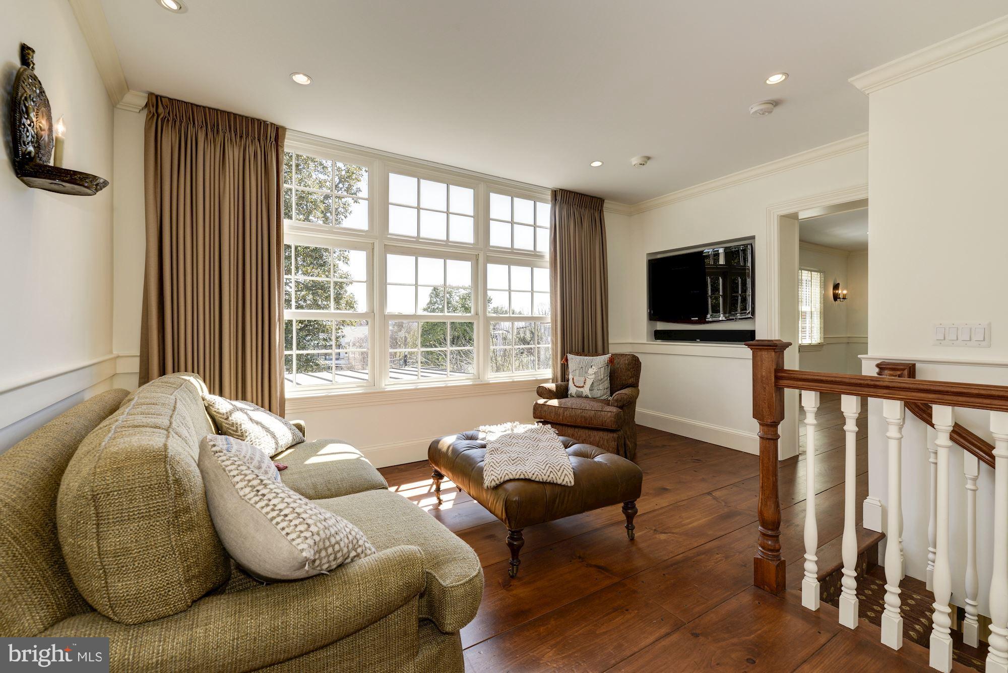 GEORGETOWN - Residential