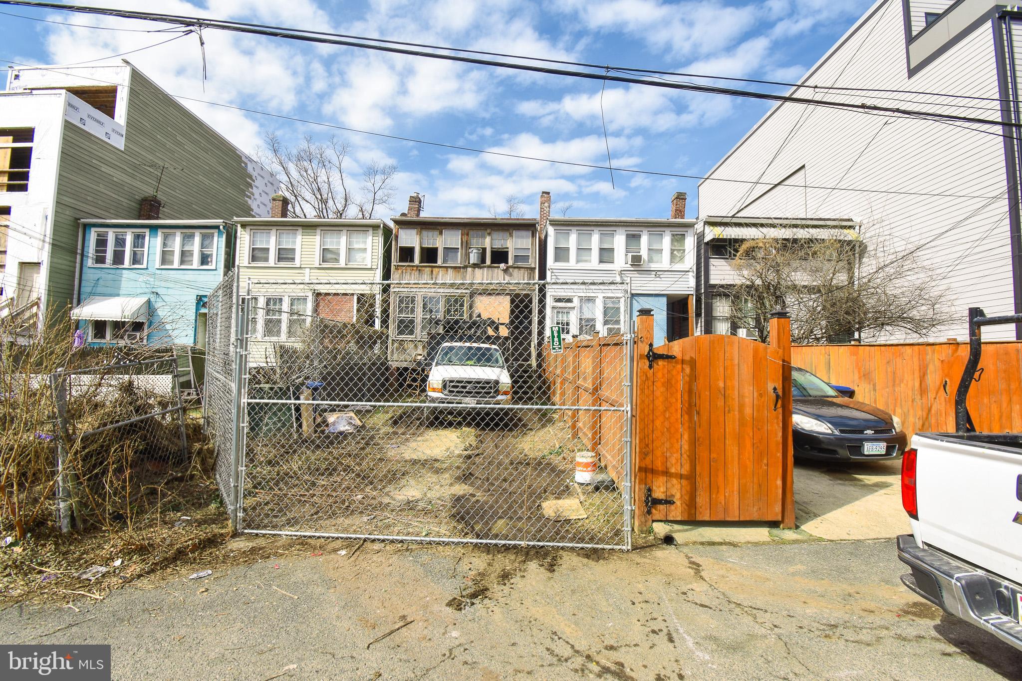 7115 GEORGIA AVENUE NW