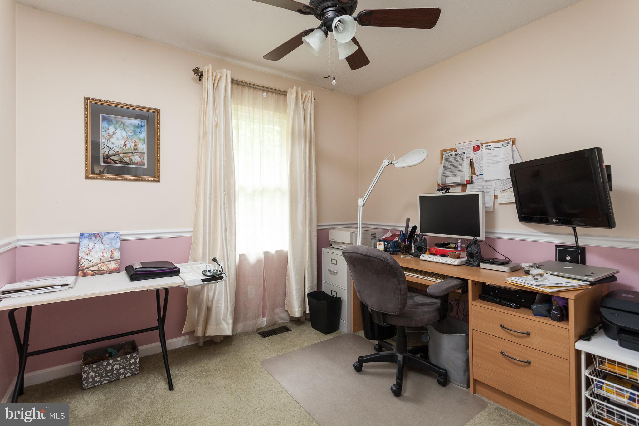 RIDGEFIELD - Residential