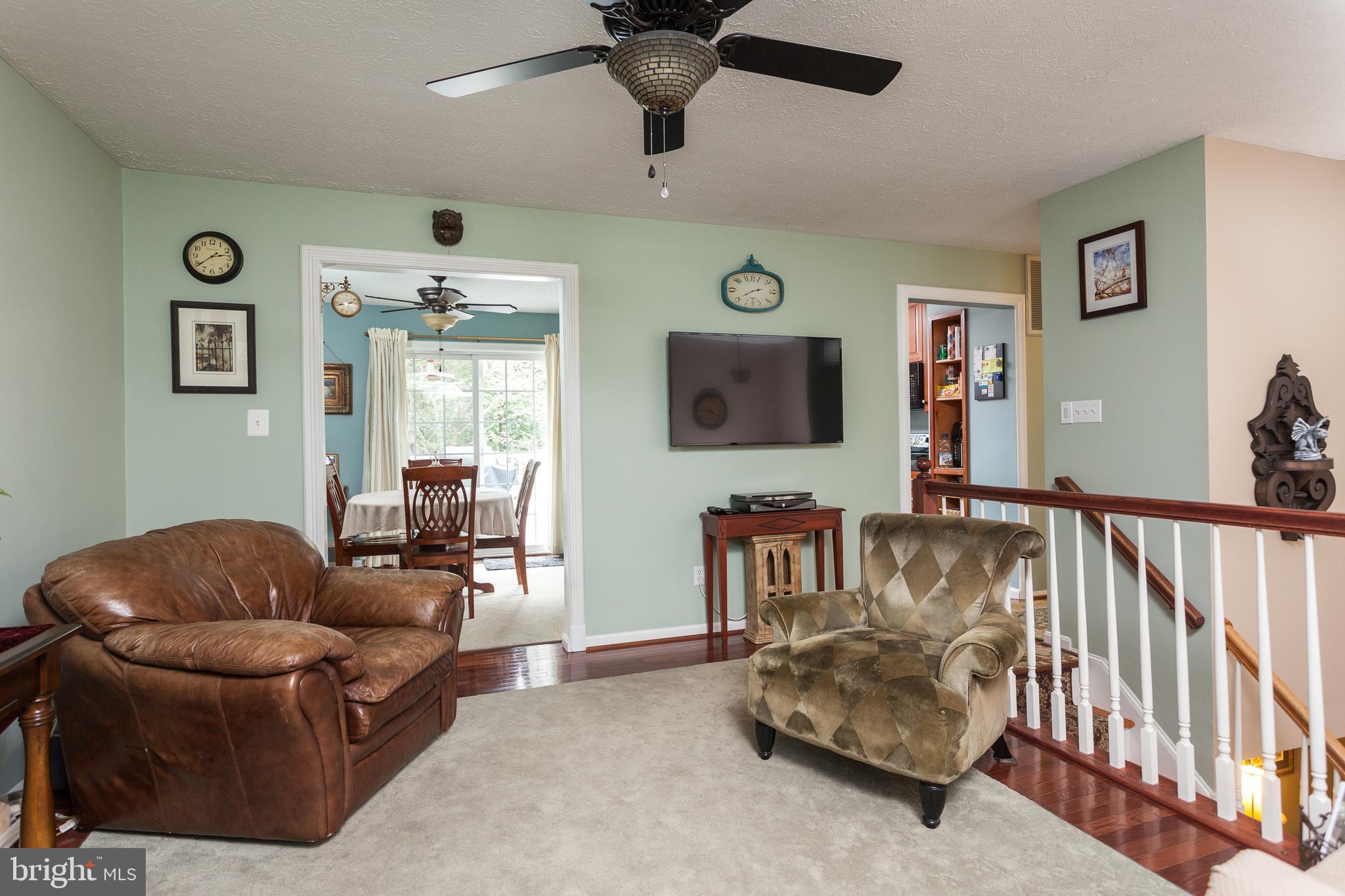 RIDGEFIELD - Residential