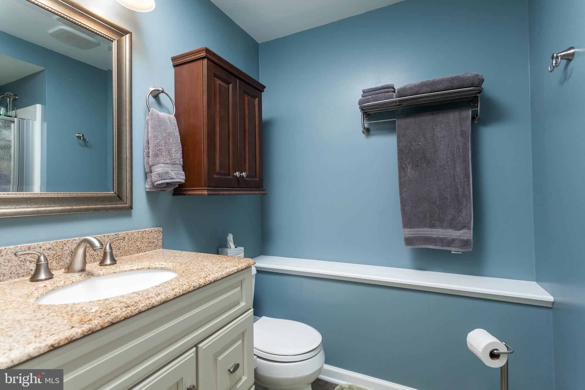 RIDGEFIELD - Residential