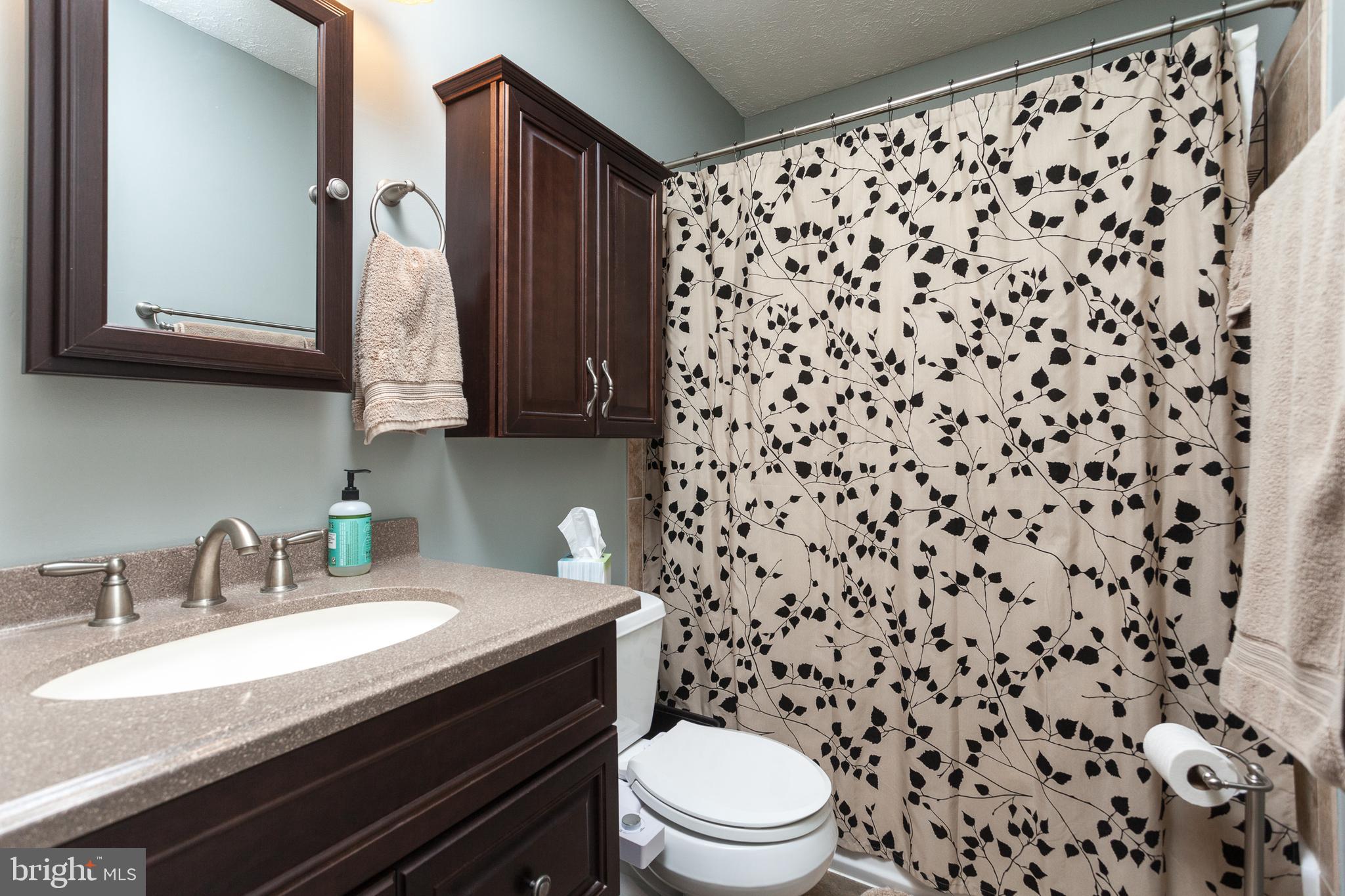 RIDGEFIELD - Residential