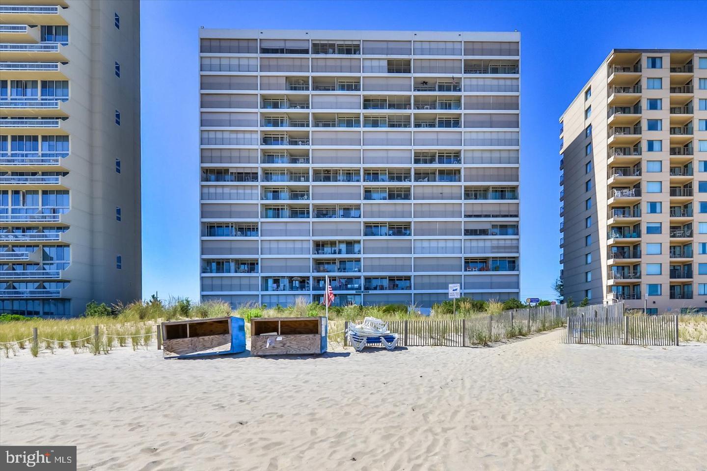 10000 COASTAL HIGHWAY 1208