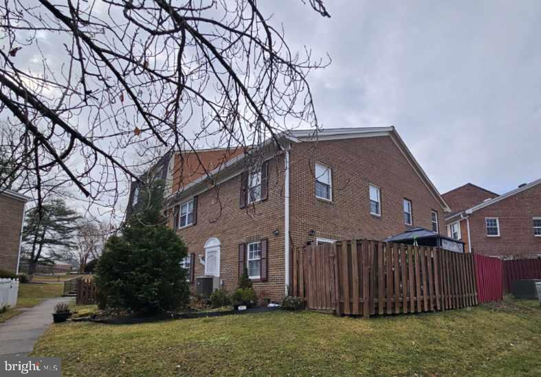 THE HIGHLANDS - Residential