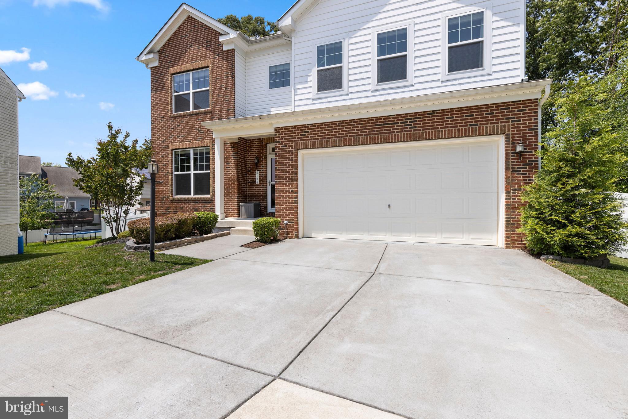 8194 COTTON MILL COURT