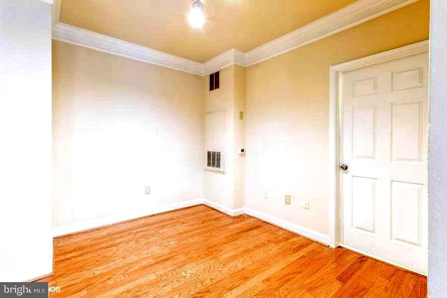 FITZ AT ROCKVILLE TOWN C - Residential