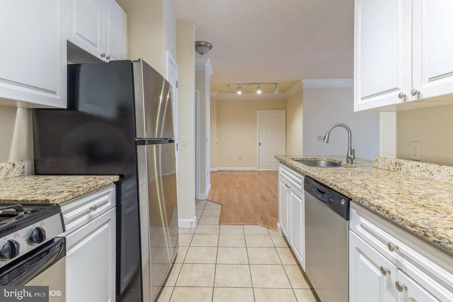 FITZ AT ROCKVILLE TOWN C - Residential