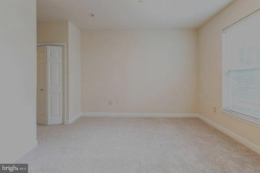 FITZ AT ROCKVILLE TOWN C - Residential