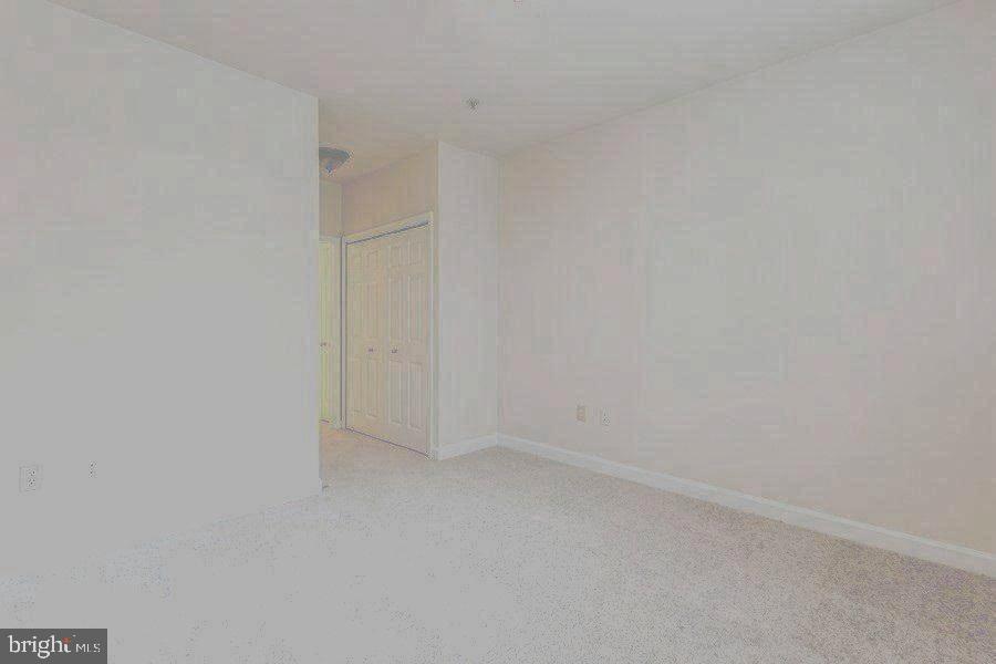 FITZ AT ROCKVILLE TOWN C - Residential