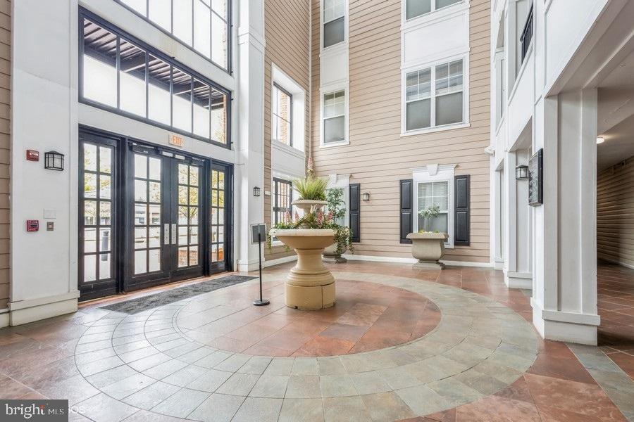 FITZ AT ROCKVILLE TOWN C - Residential