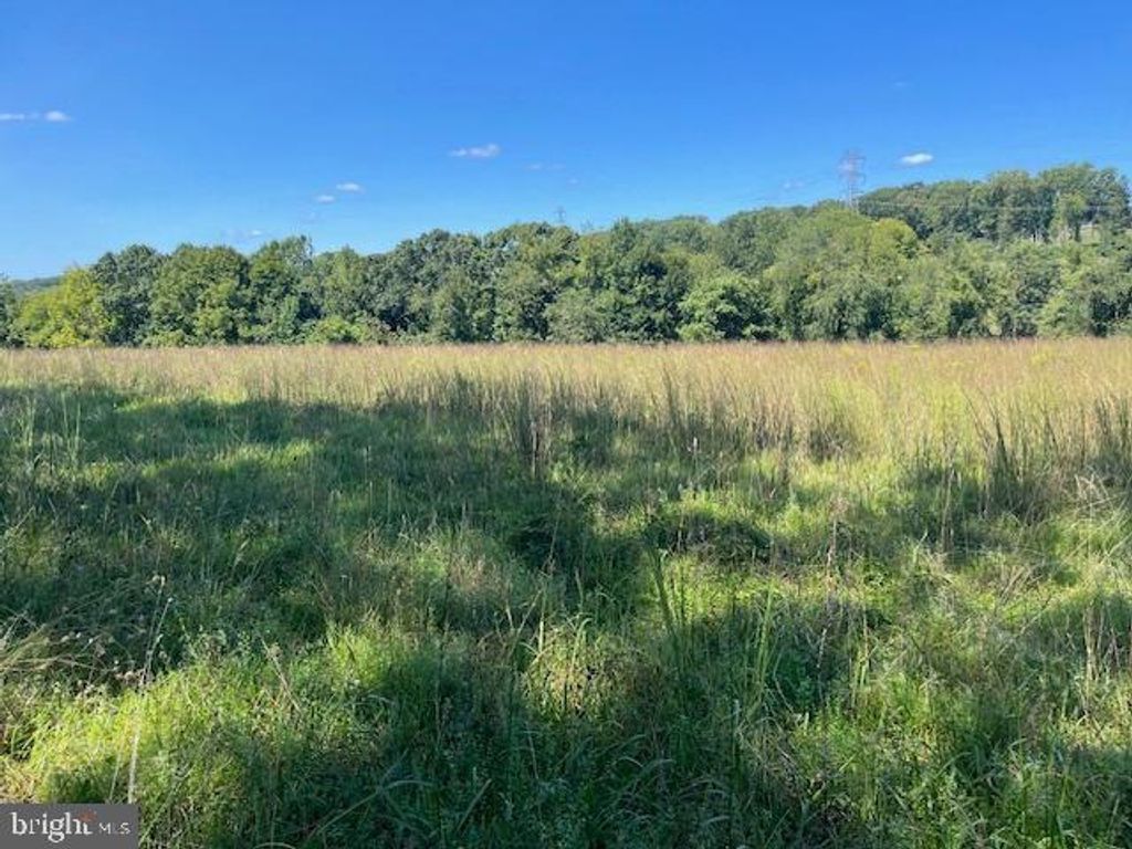 Photo of 1737 Shadyside Road, DOWNINGTOWN, PA 19335 (MLS # PACT2088134)