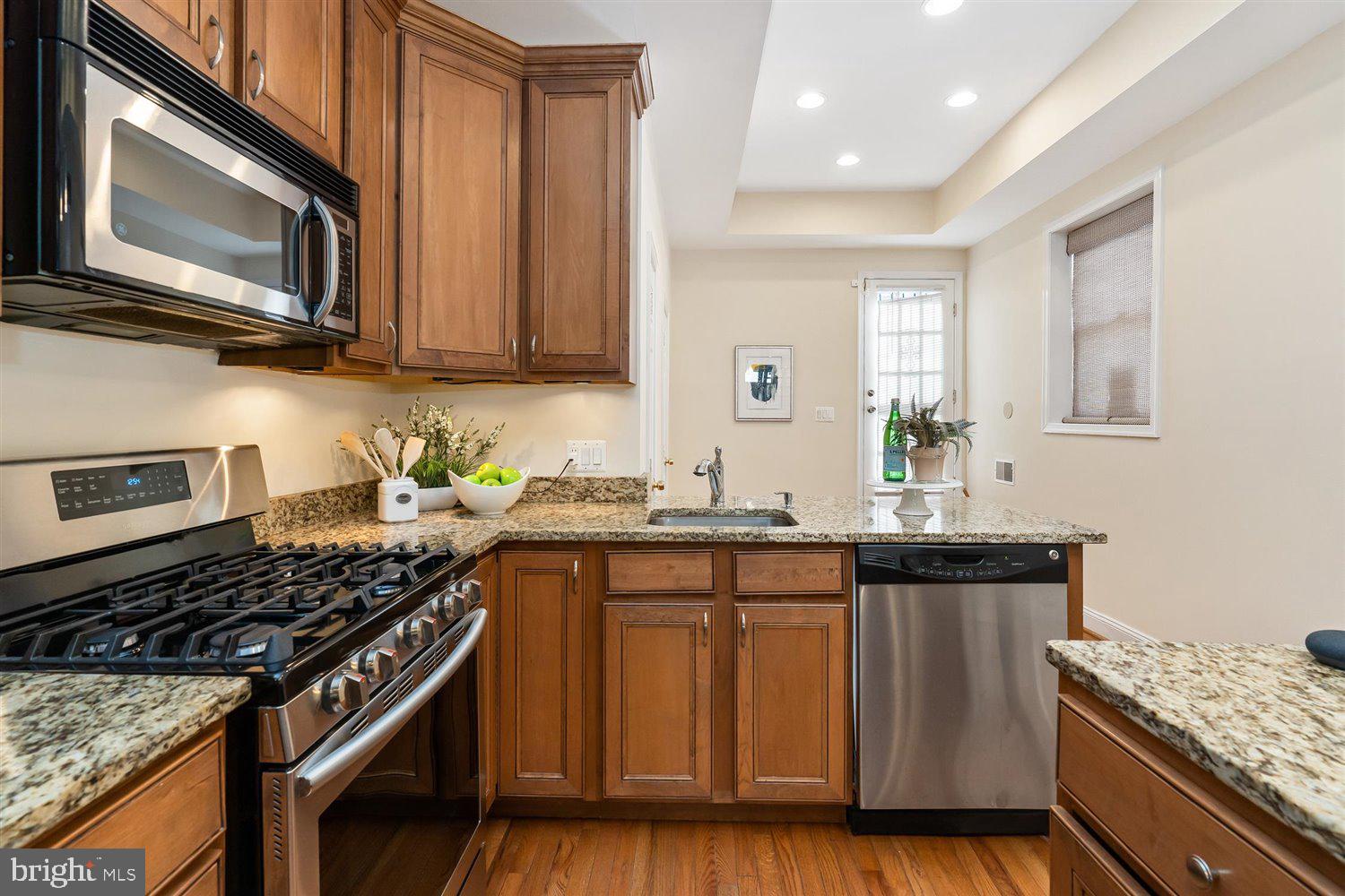 BUTCHER'S HILL - Residential