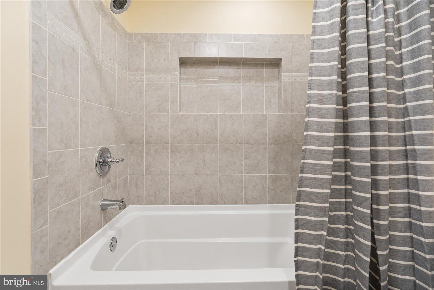 BUTCHER'S HILL - Residential