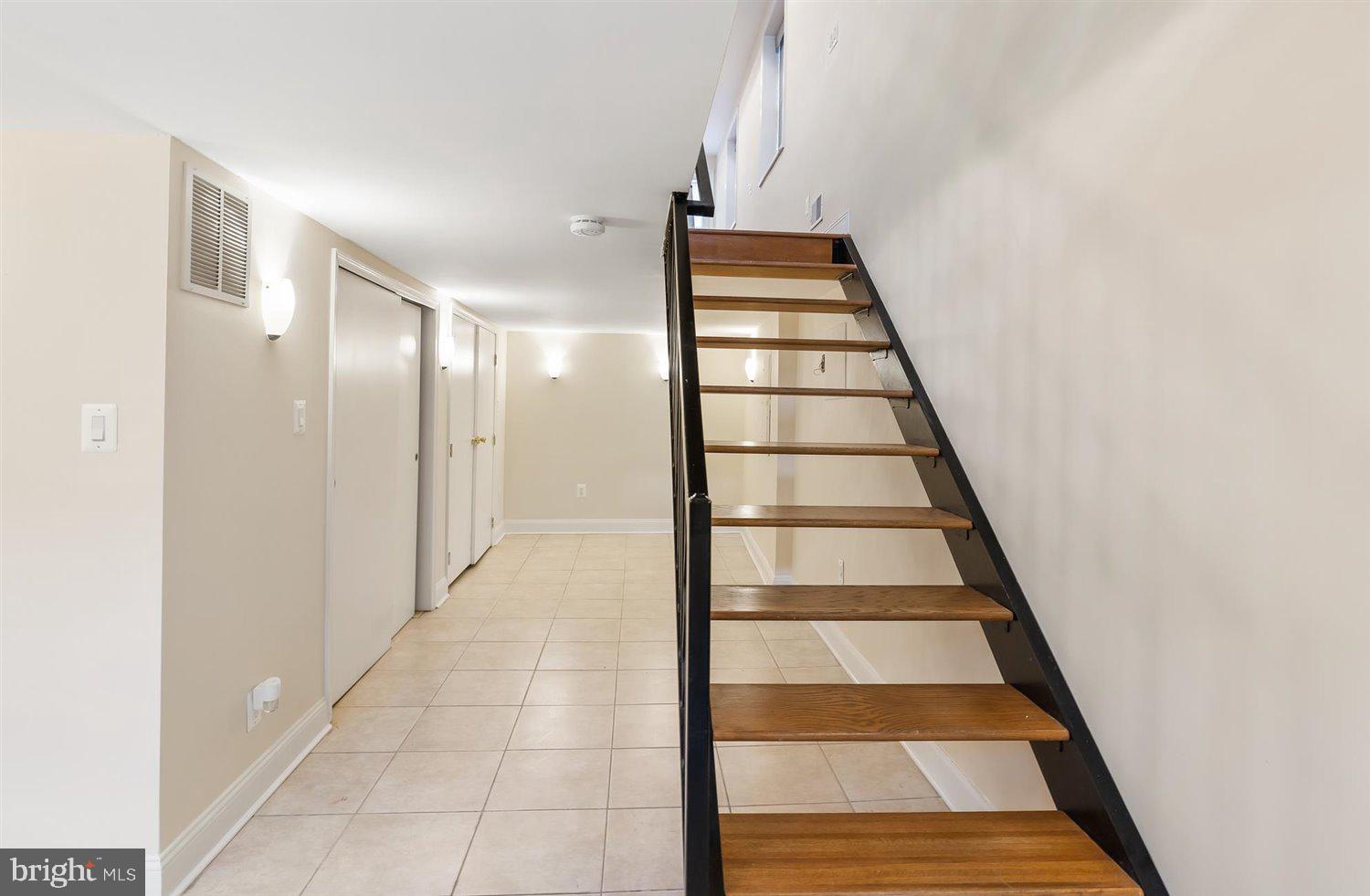 BUTCHER'S HILL - Residential