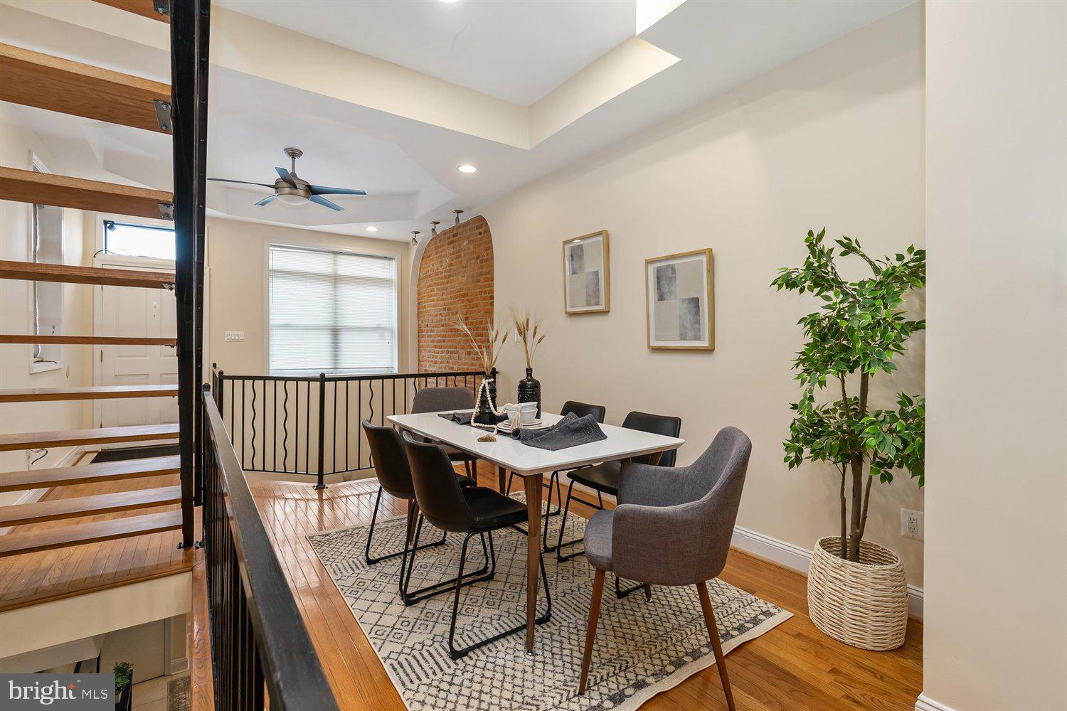 BUTCHER'S HILL - Residential