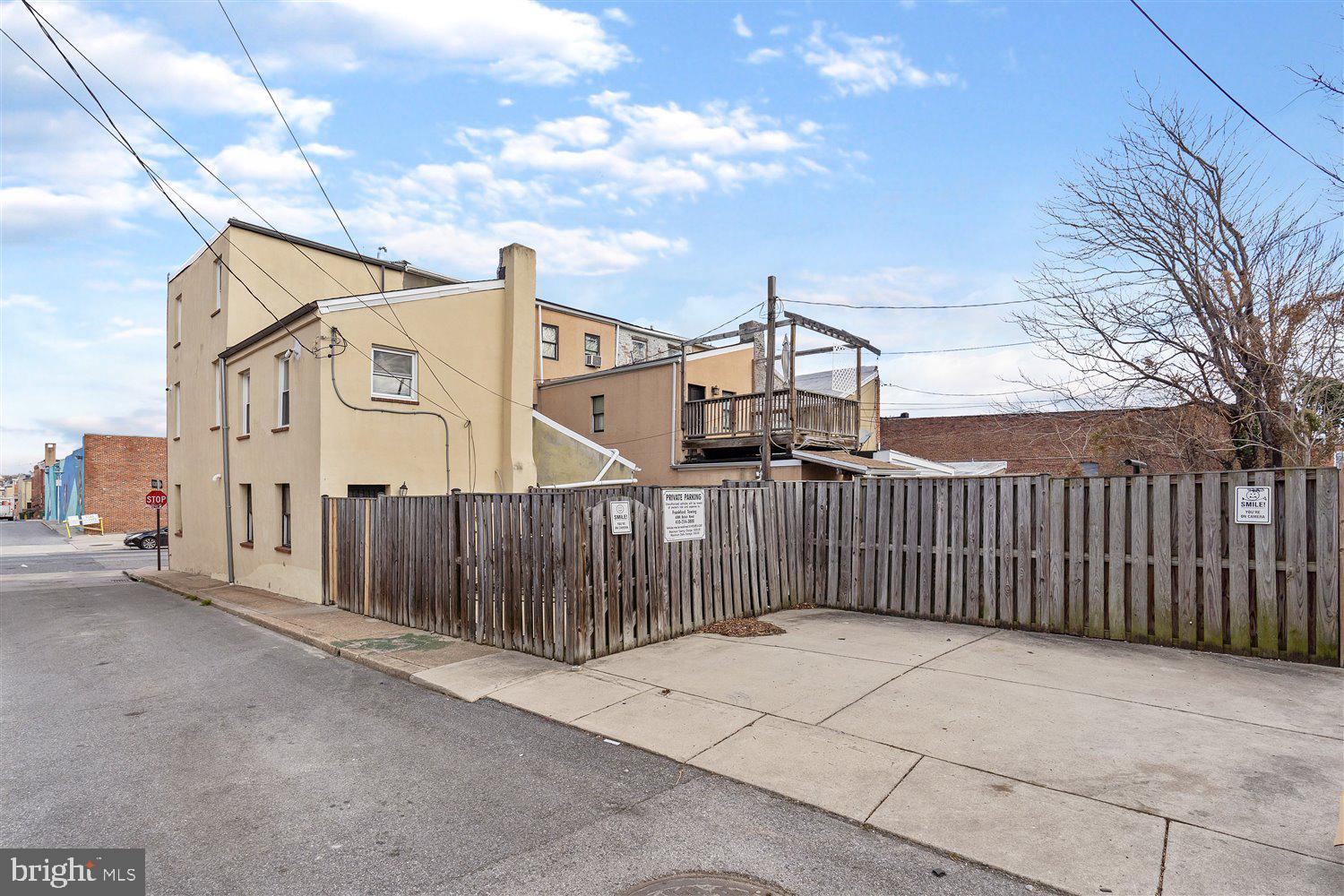 BUTCHER'S HILL - Residential