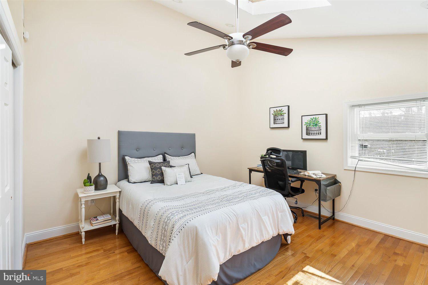 BUTCHER'S HILL - Residential