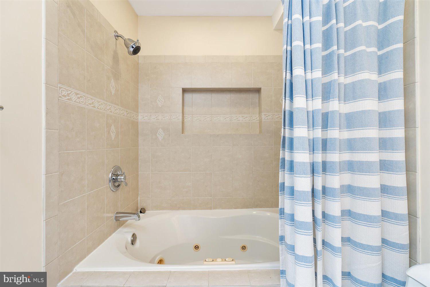 BUTCHER'S HILL - Residential