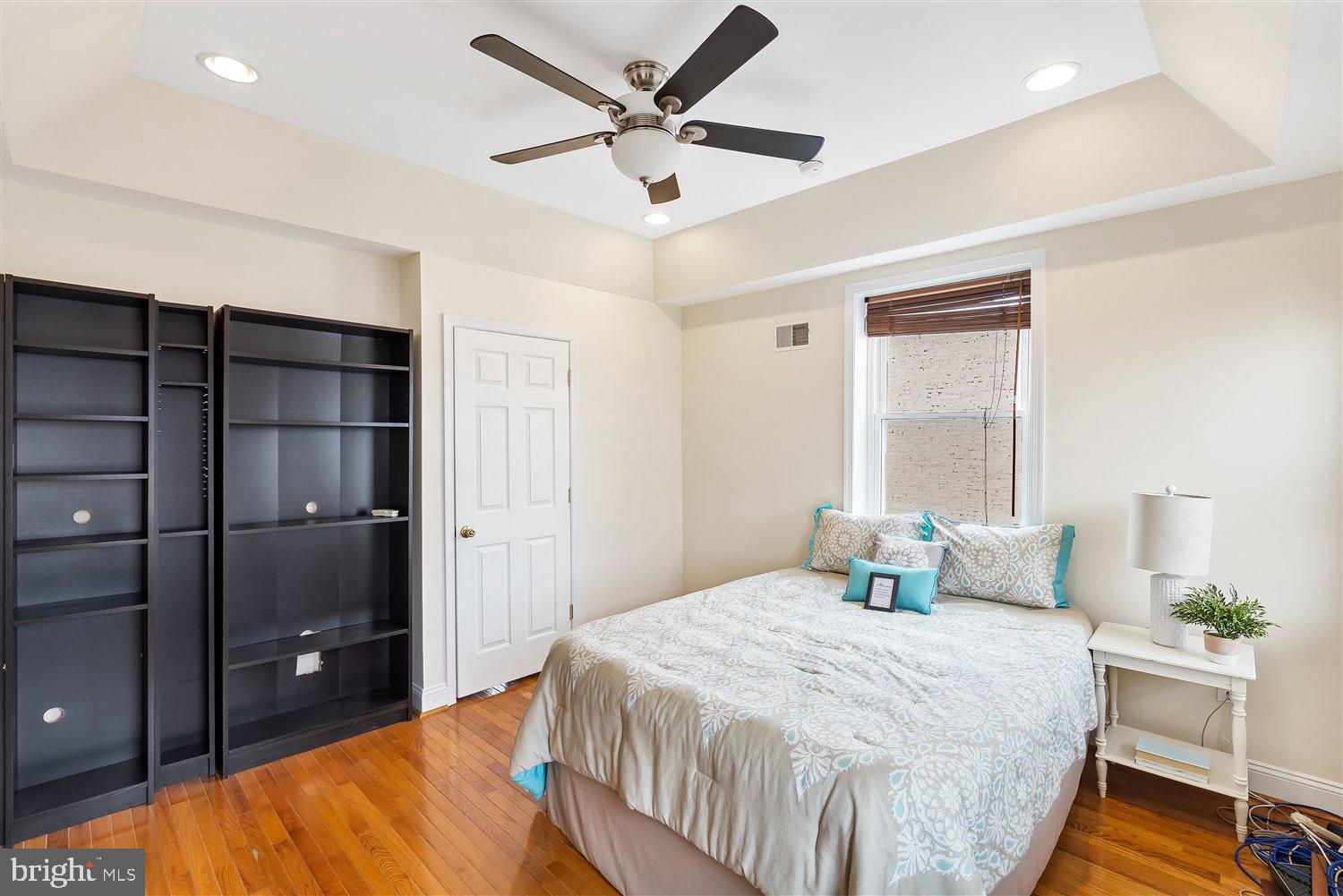 BUTCHER'S HILL - Residential