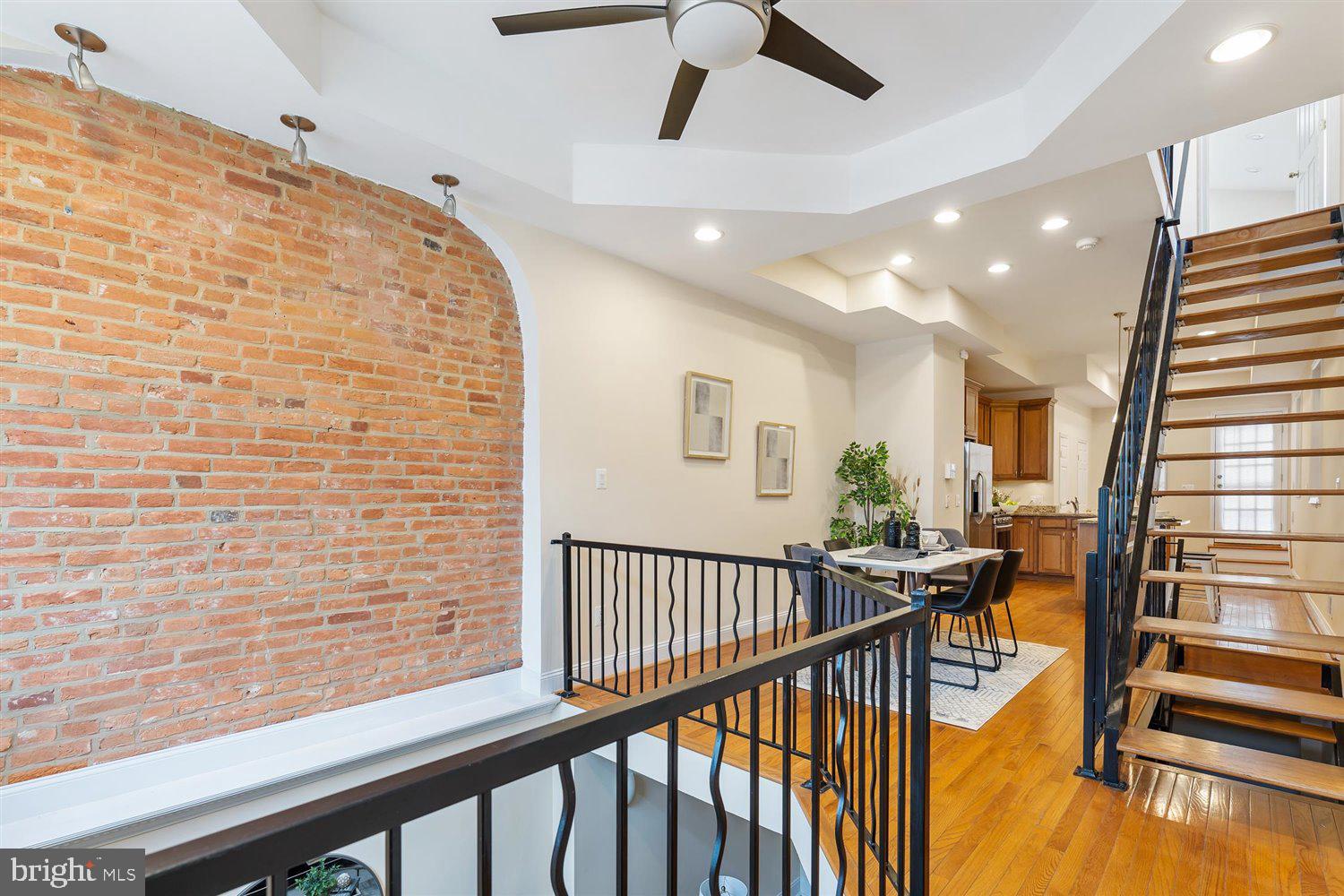 BUTCHER'S HILL - Residential