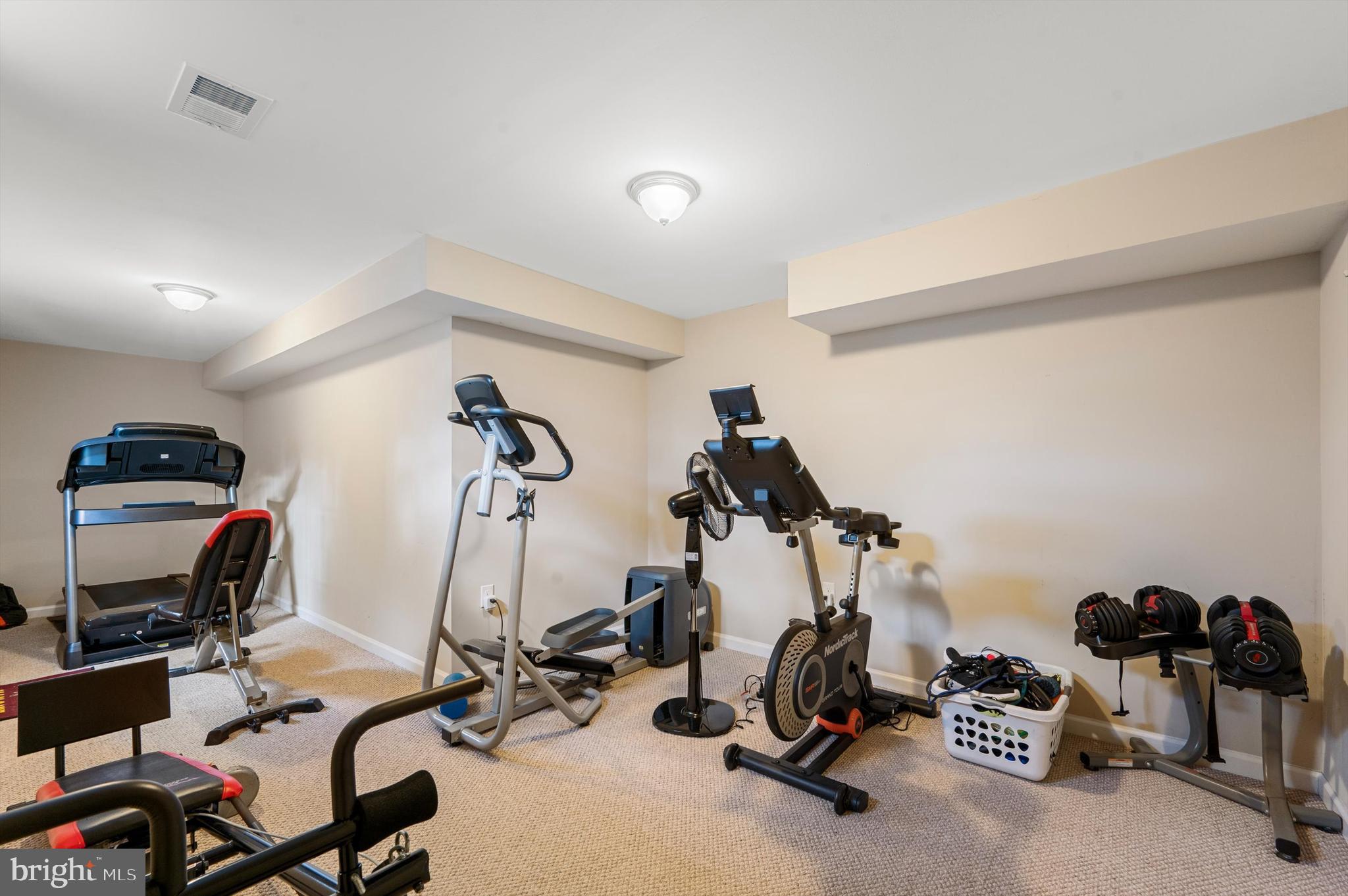 STONEBROOK VILLAGE - Residential