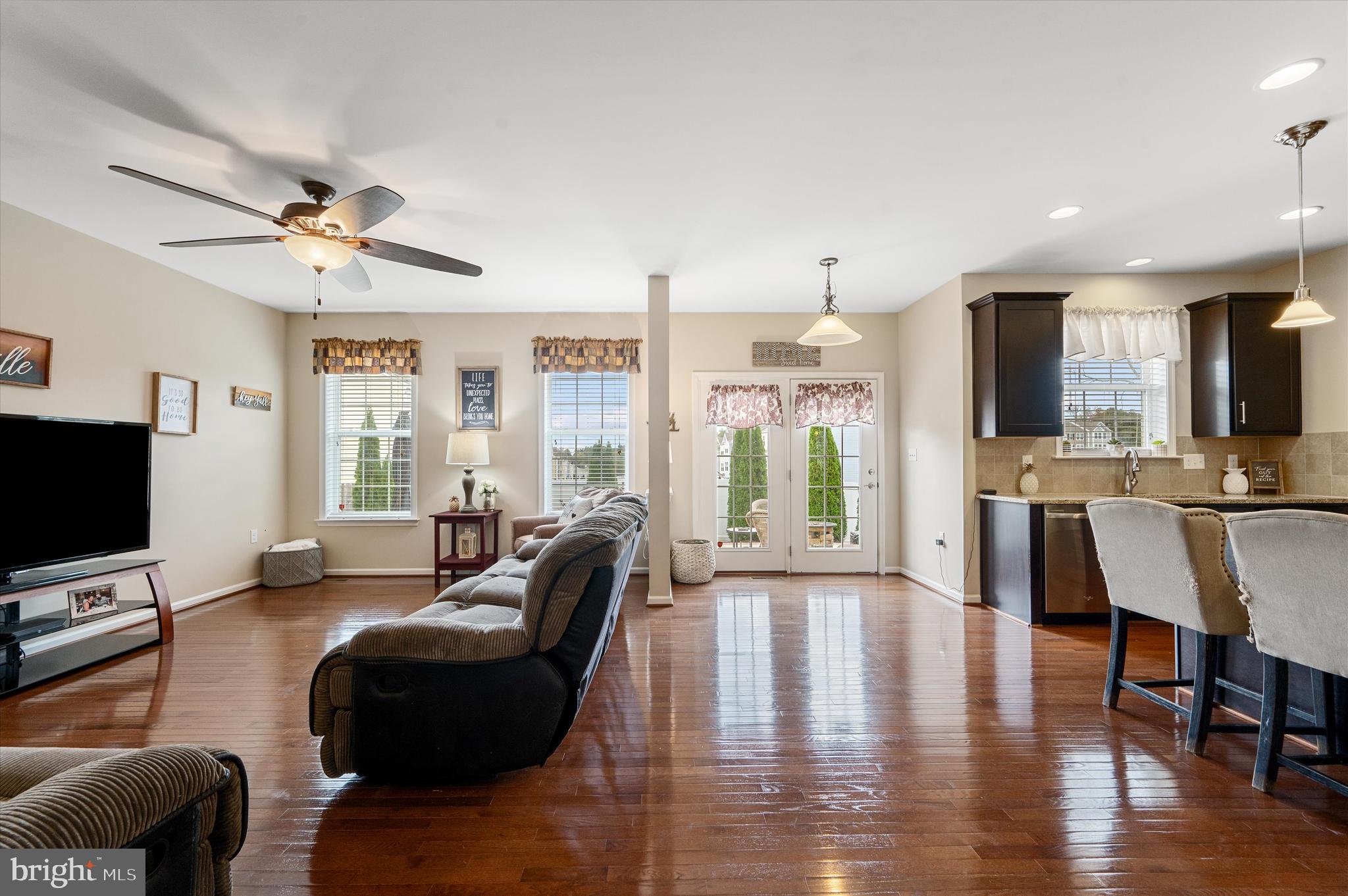 STONEBROOK VILLAGE - Residential