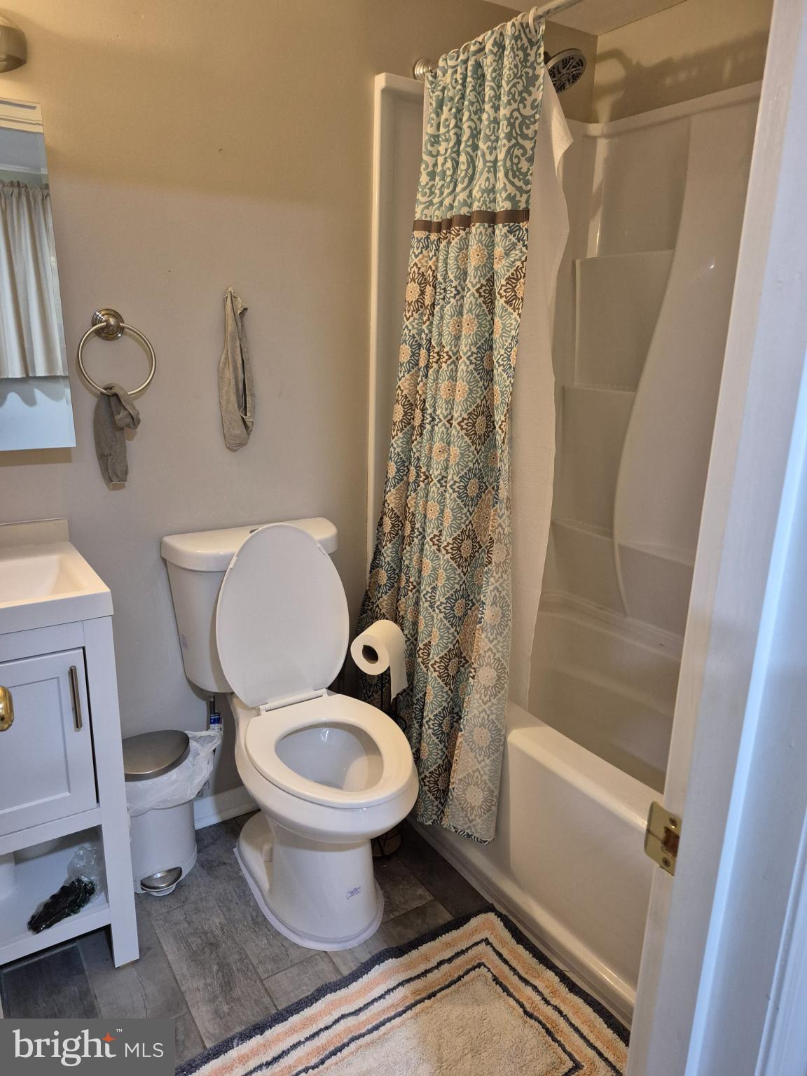 CALVERTON - Residential