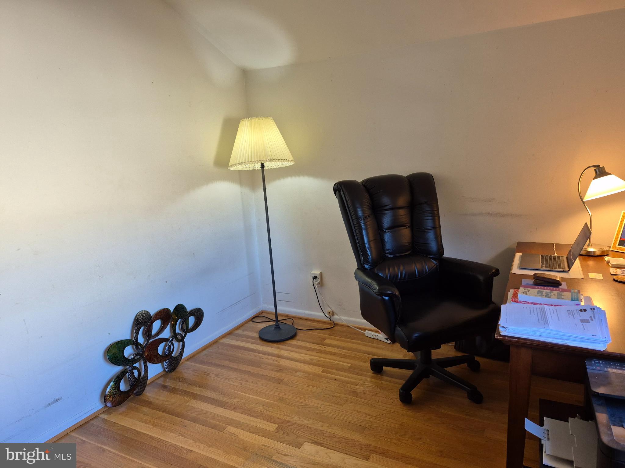 CALVERTON - Residential