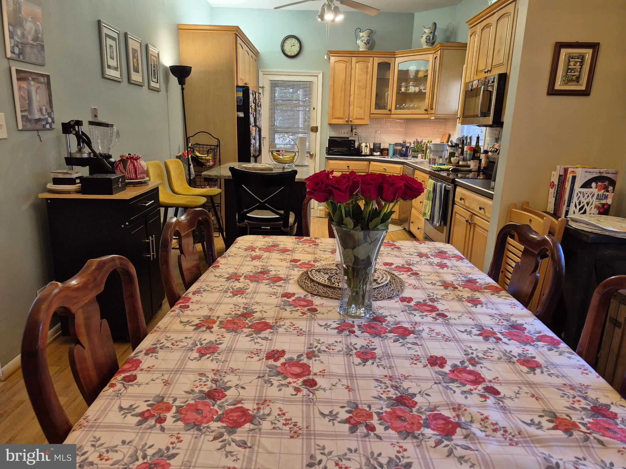 CALVERTON - Residential