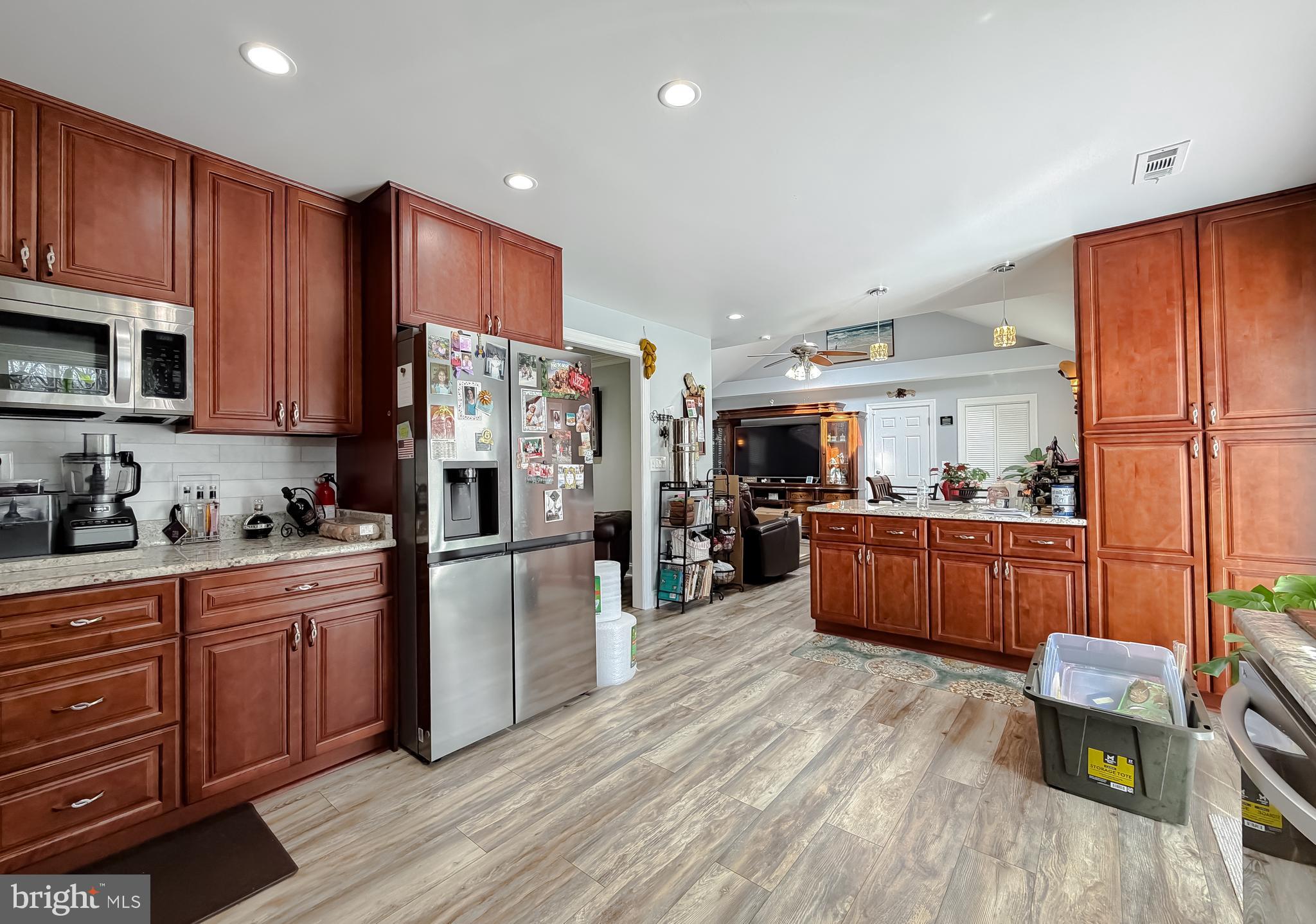 ROLL ACRES - Residential