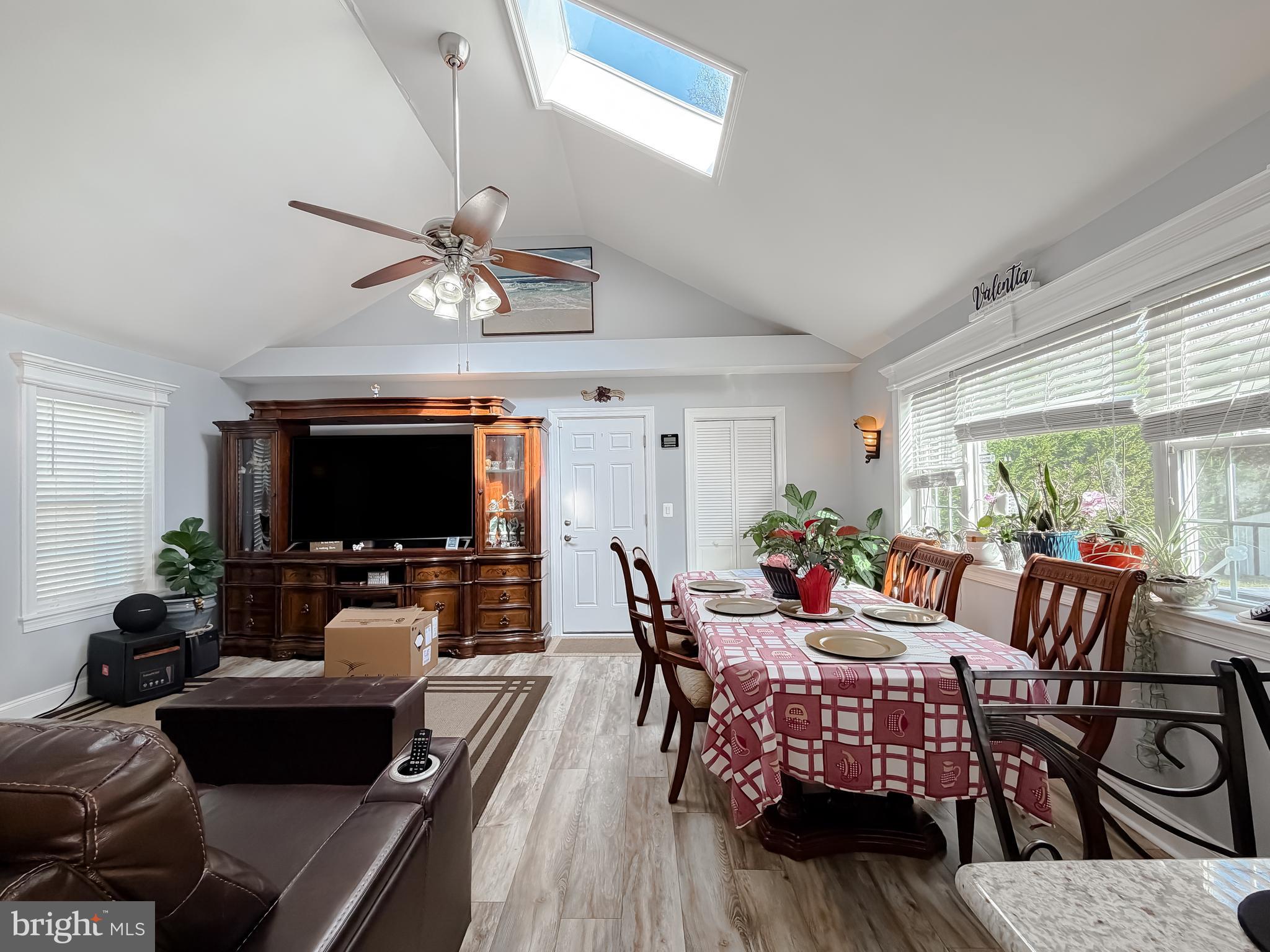 ROLL ACRES - Residential