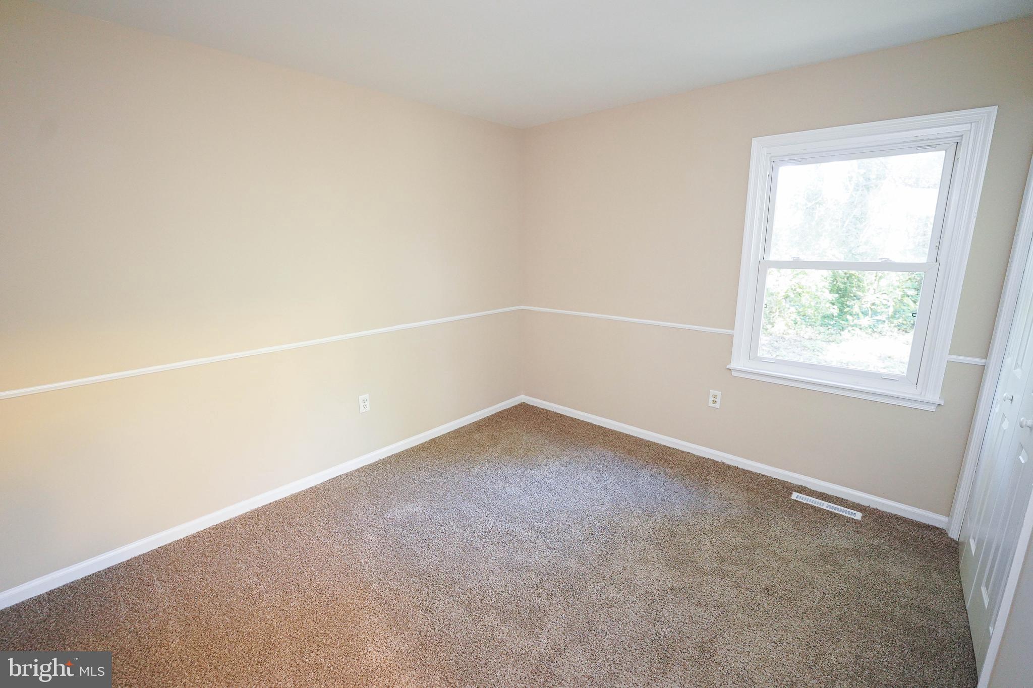 RIVER ISLE ESTATES - Residential Lease